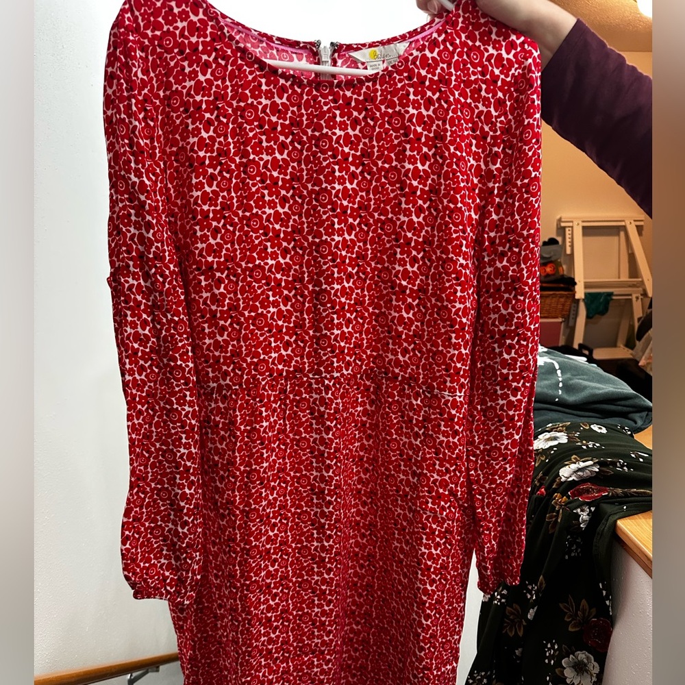 Boden Red and White Long Sleeve Floral Shift Dress
